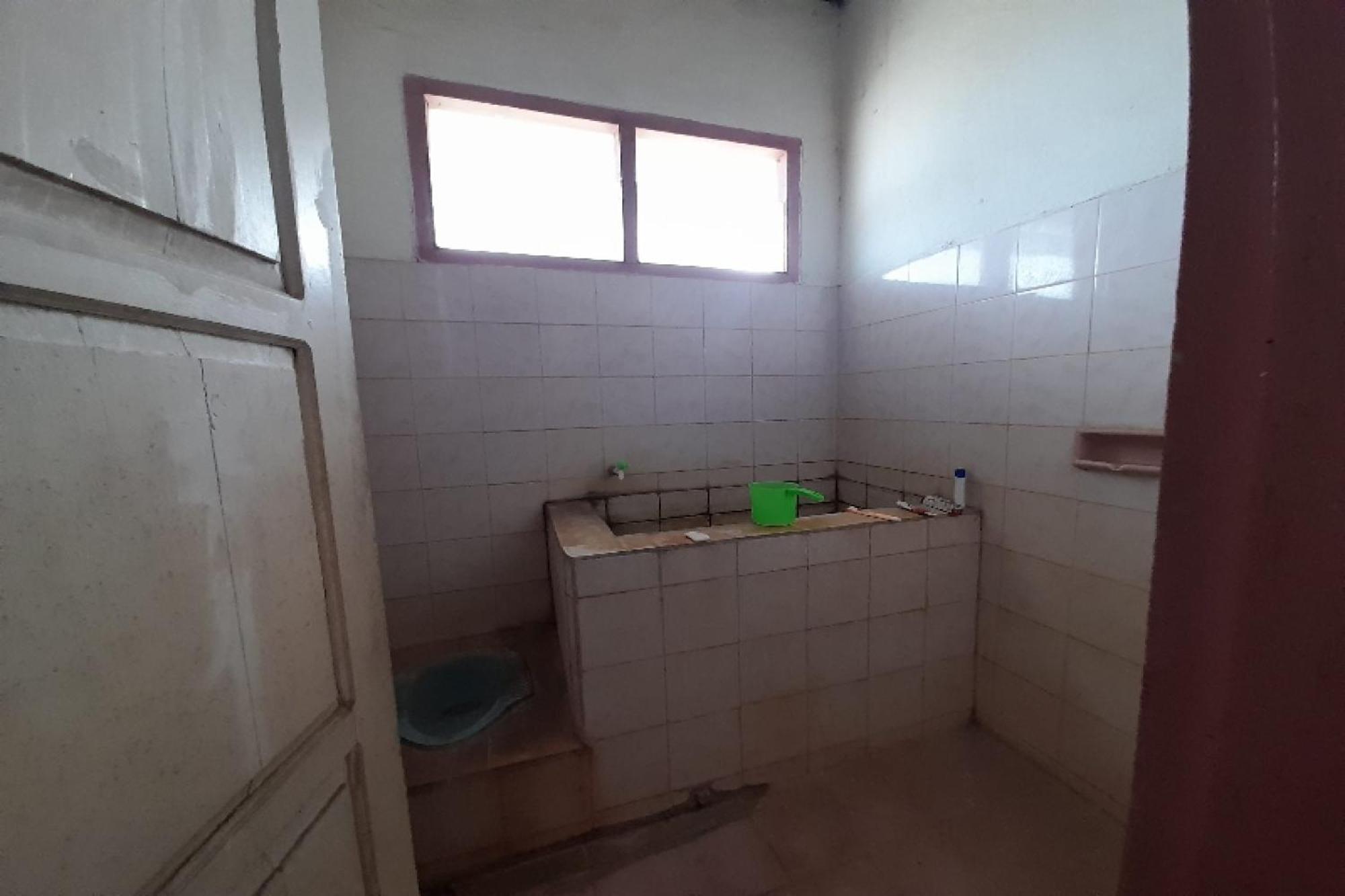 Oyo Homes 91248 Desa Wisata Banding Agung Danau Ranau Exterior photo