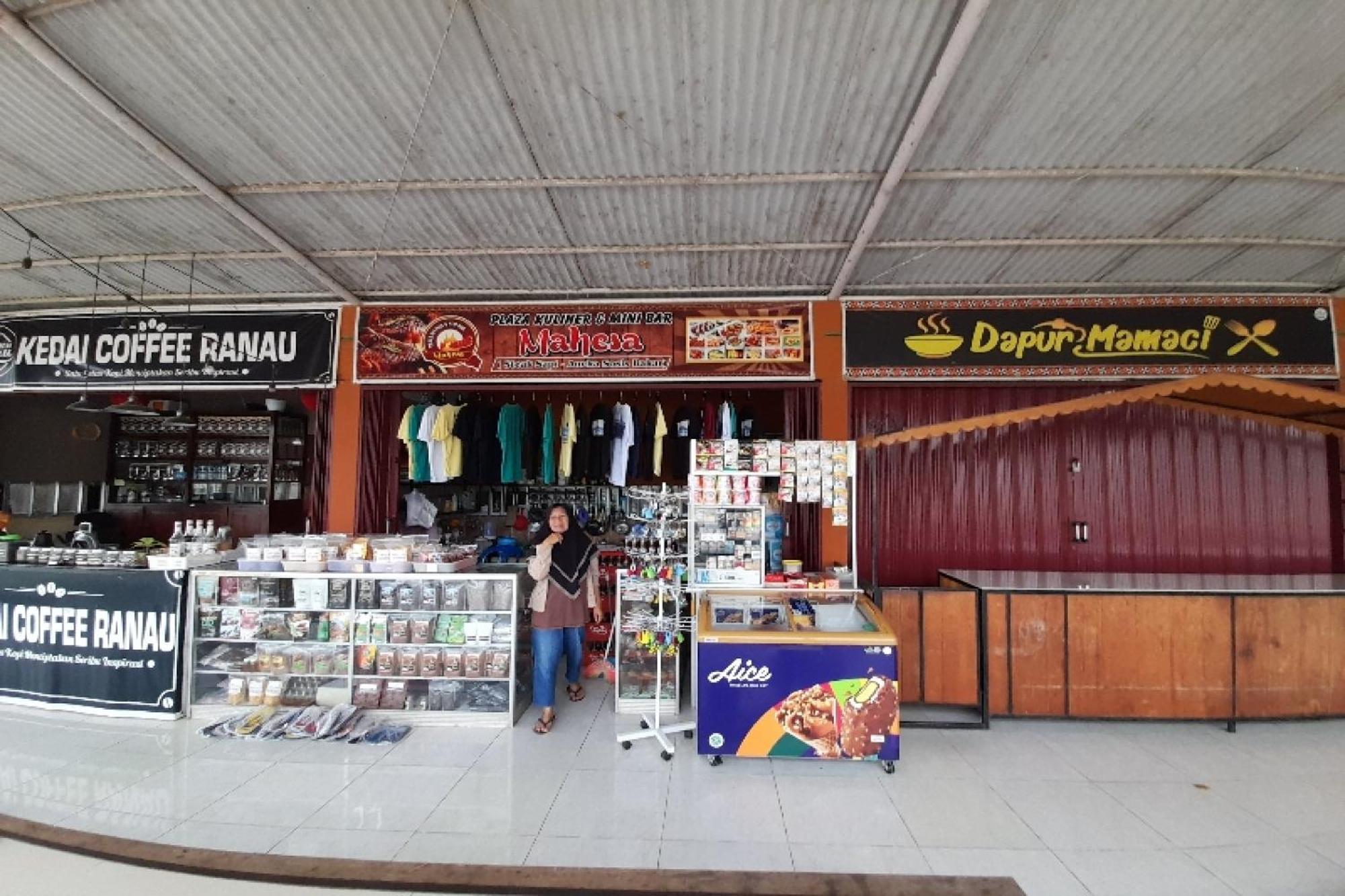 Oyo Homes 91248 Desa Wisata Banding Agung Danau Ranau Exterior photo